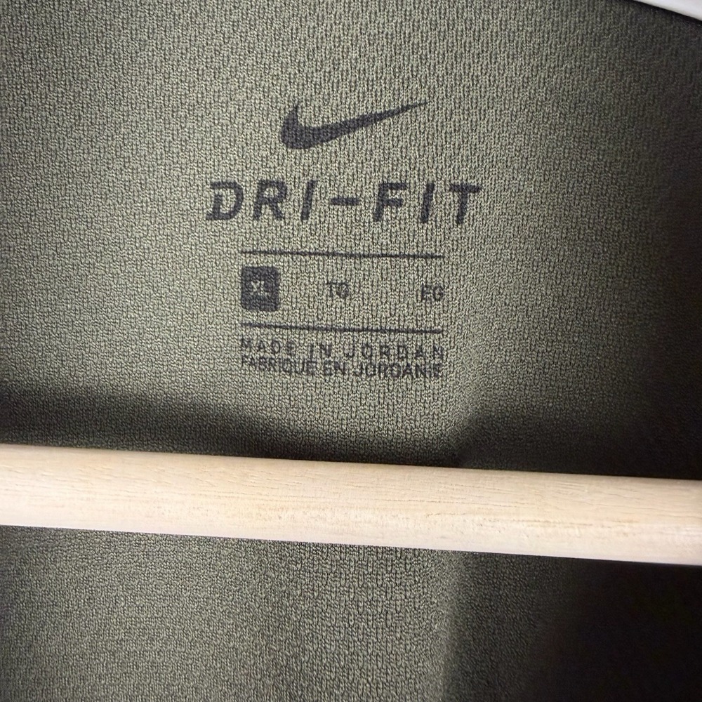 Nike Stride Men's Dri-FIT 1/4 Zip Running Top Pullover Olive Green Sz XL - Picture 3 of 9